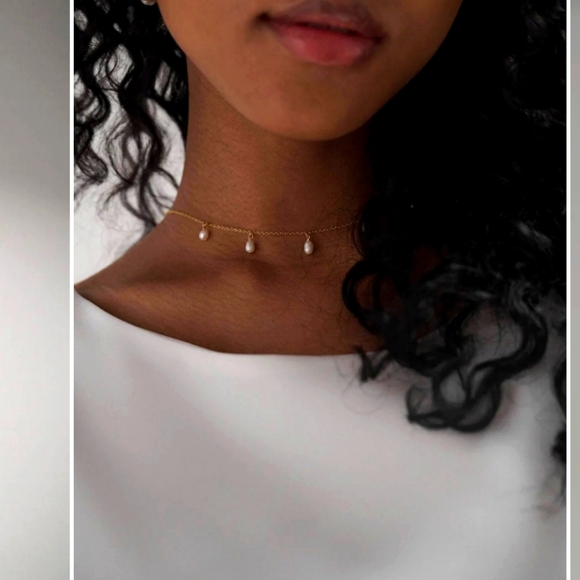 Tempete Cascade Back Necklace- gold & pearl - Picture 3 of 5